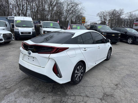 2022 Toyota Prius Prime LE