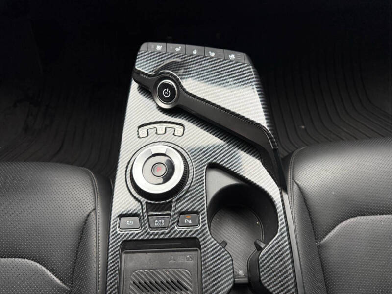 2022 Kia EV6 Wind