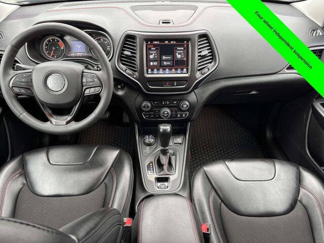 2022 Jeep Cherokee Trailhawk