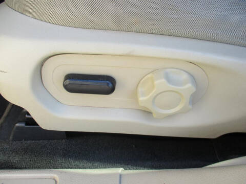 2014 Ford Taurus SE