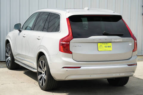 2023 Volvo XC90 Recharge T8 Ultimate Bright Theme 6P