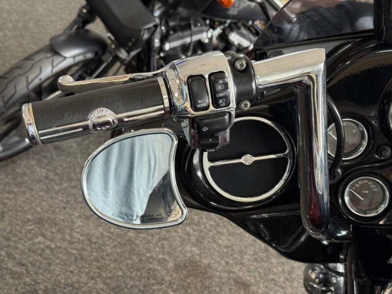 2002 Harley-Davidson FLHTCI