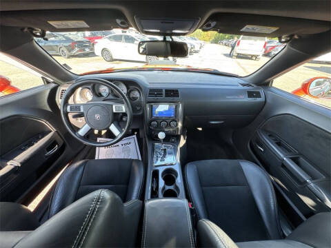 2009 Dodge Challenger SRT8