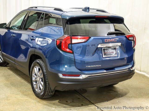 2024 GMC Terrain SLT