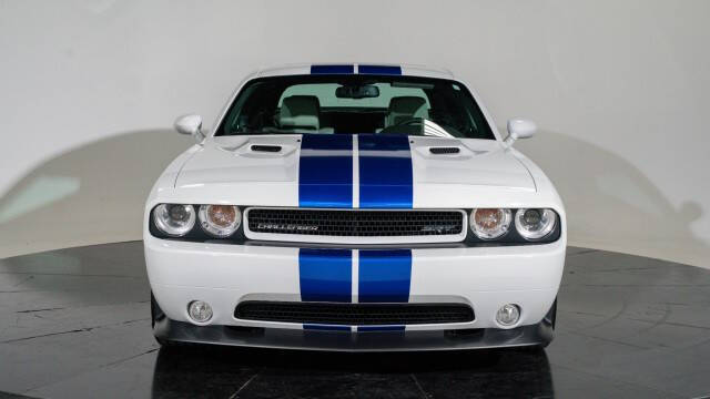 2011 Dodge Challenger SRT8 392