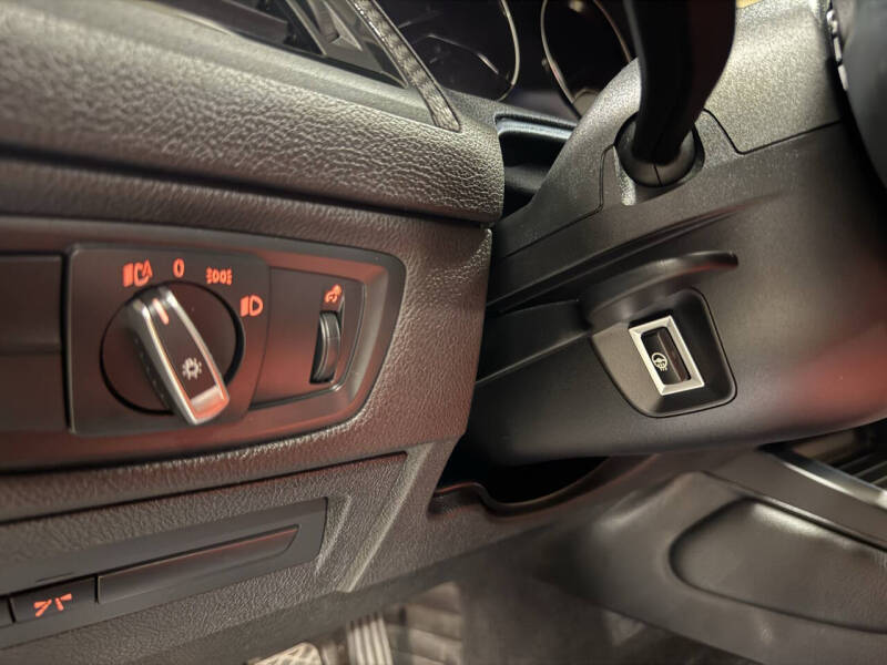 2019 BMW 2 Series M240i xDrive