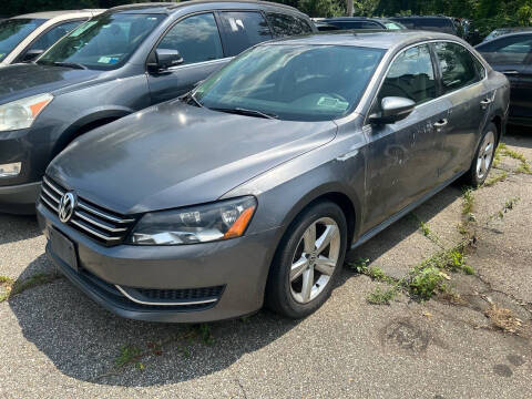 2012 Volkswagen Passat SE PZEV