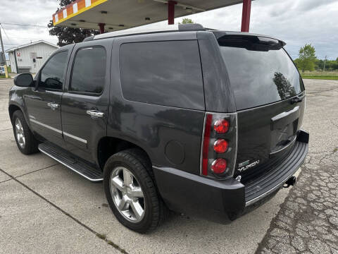 2011 GMC Yukon Denali