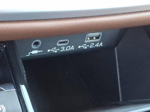 2024 Subaru Outback Touring XT