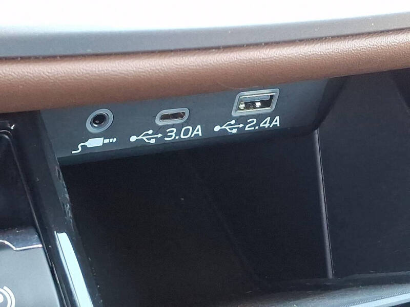 2024 Subaru Outback Touring XT