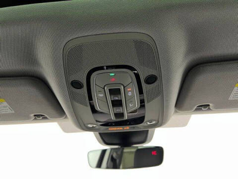 2022 Audi e-tron quattro Premium