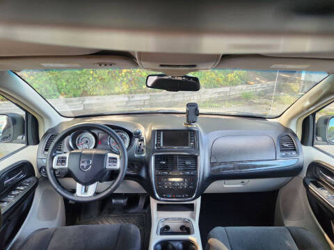 2012 Dodge Grand Caravan Crew