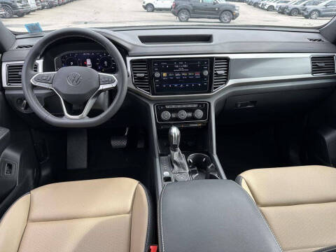 2023 Volkswagen Atlas Cross Sport V6 SE 4Motion