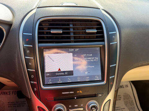 2019 Lincoln Nautilus Reserve