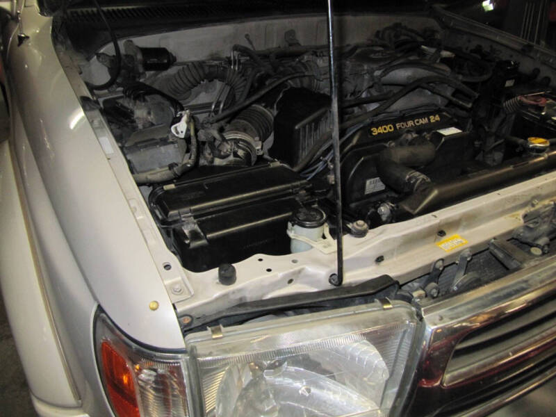 2000 Toyota 4Runner SR5