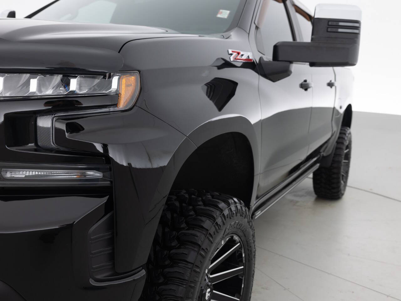 Used Car 2020 Chevrolet Silverado 1500  Lt Trail Boss 4x4 4dr Crew Cab 5.8 Ft. Sb For Sale Under $40,000 In Coal City, Illinois