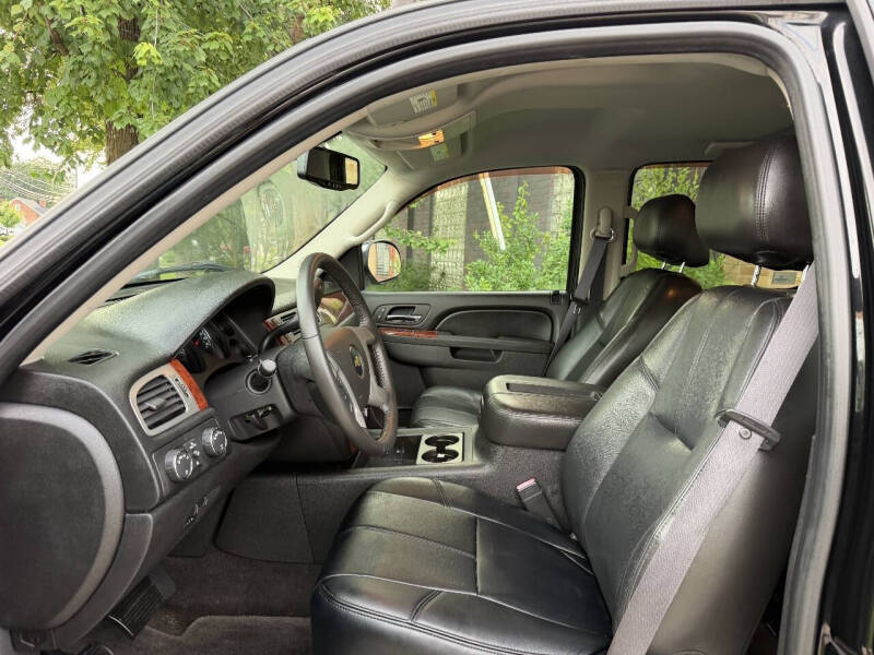 2011 Chevrolet Avalanche LT