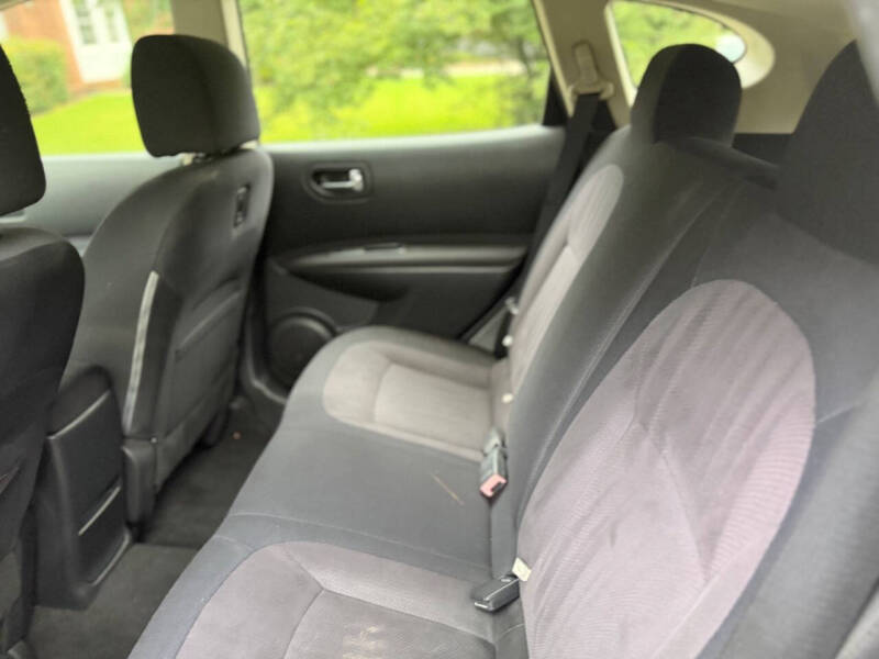 2011 Nissan Rogue S