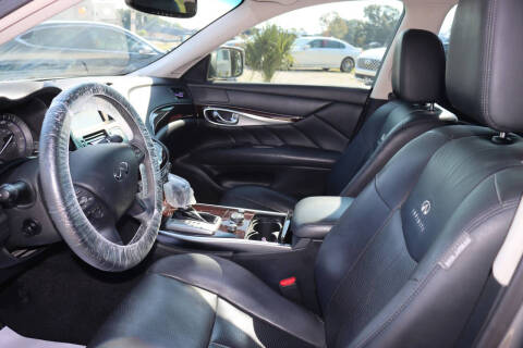 2013 Infiniti M37