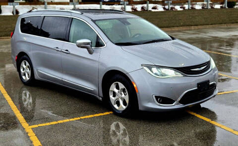 2018 Chrysler Pacifica Hybrid Limited