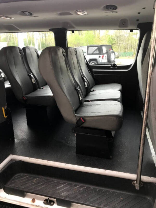 2014 Ford E-Series E-150