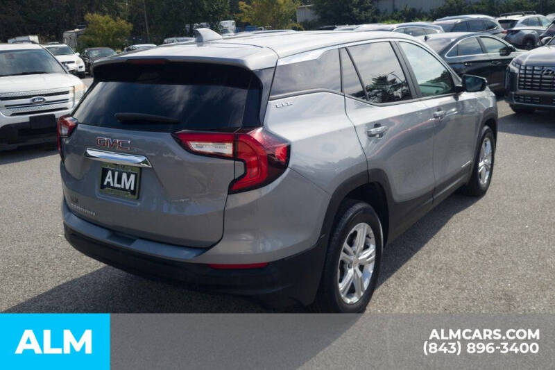 2024 GMC Terrain SLE