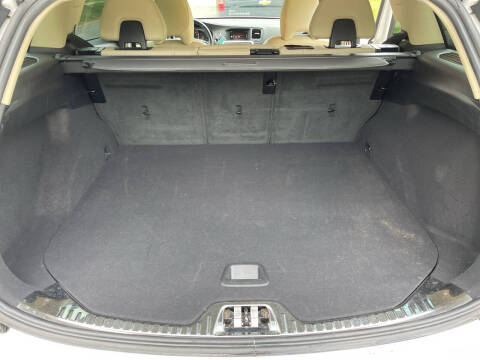 2017 Volvo V60 Cross Country T5 Premier