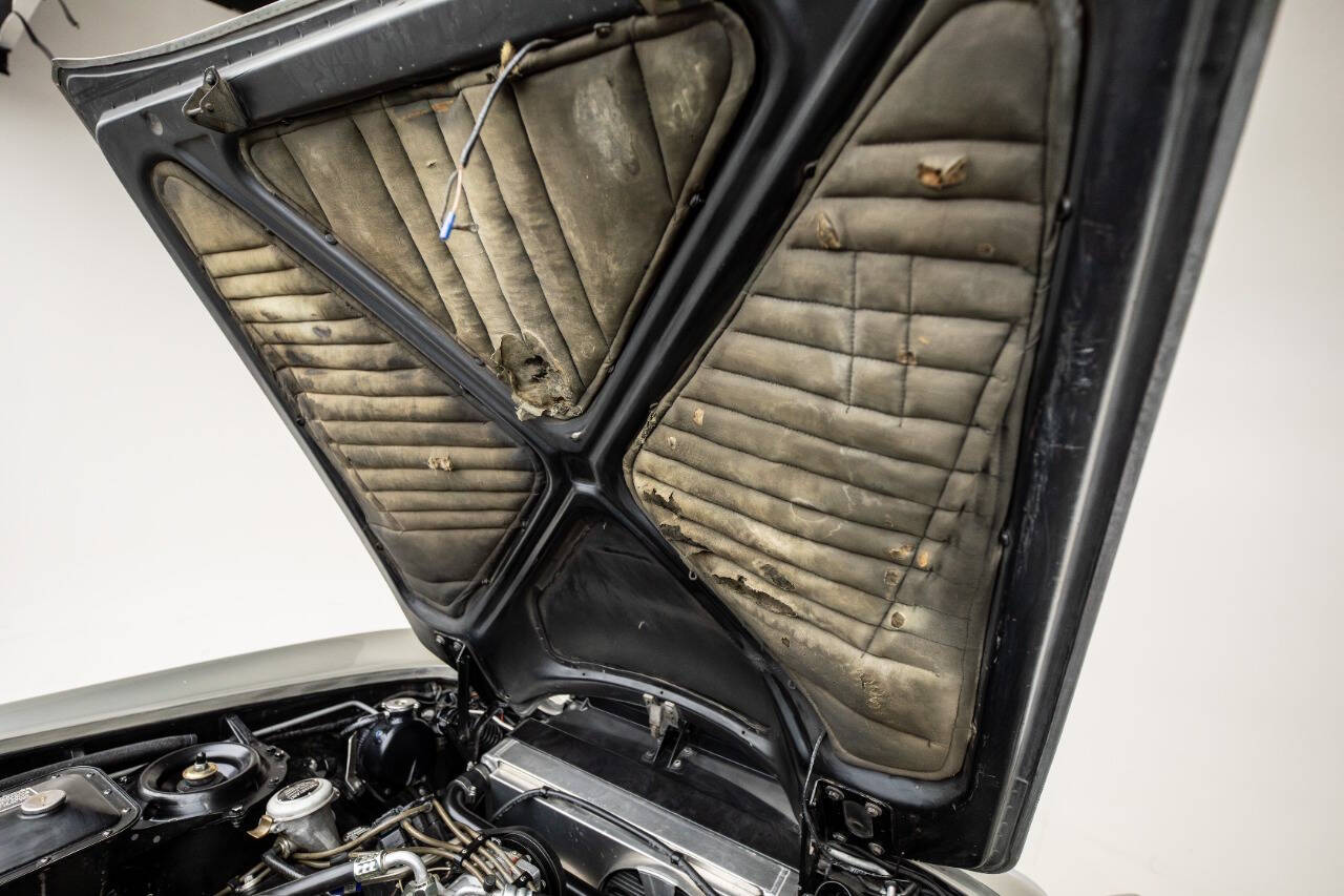 1967 Bentley T1 Saloon 166