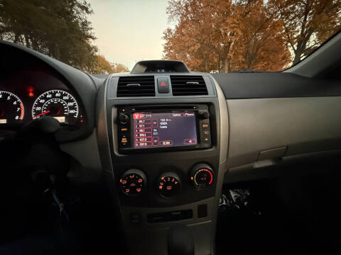 2013 Toyota Corolla LE