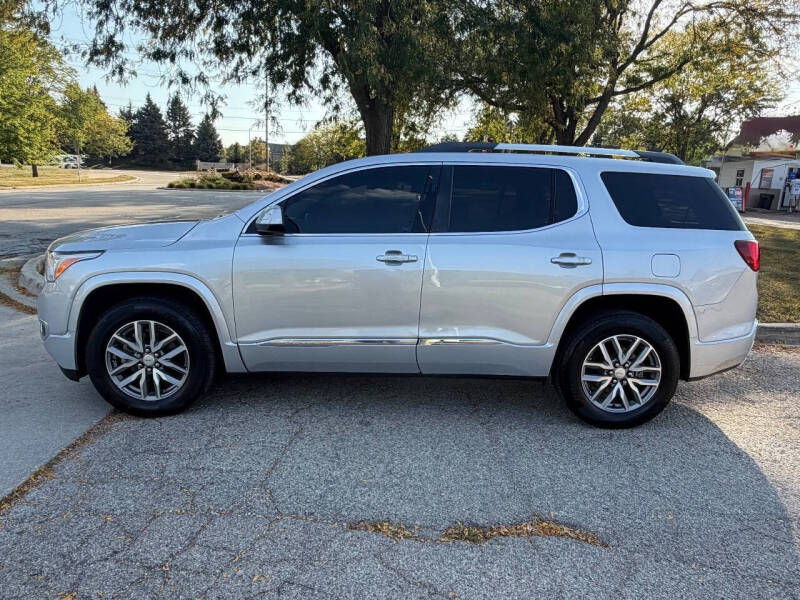 2017 GMC Acadia Denali