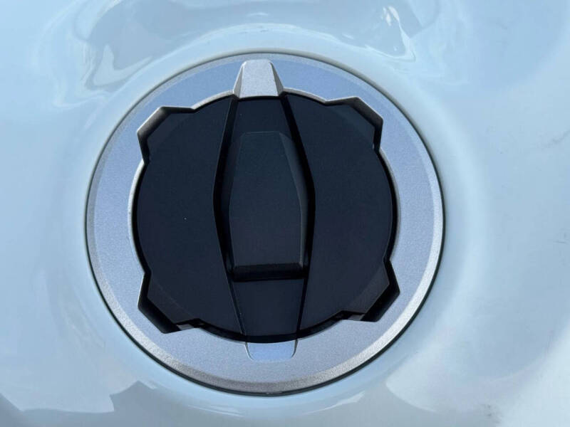 2022 Kawasaki Ninja ZX-6R KRT Edition