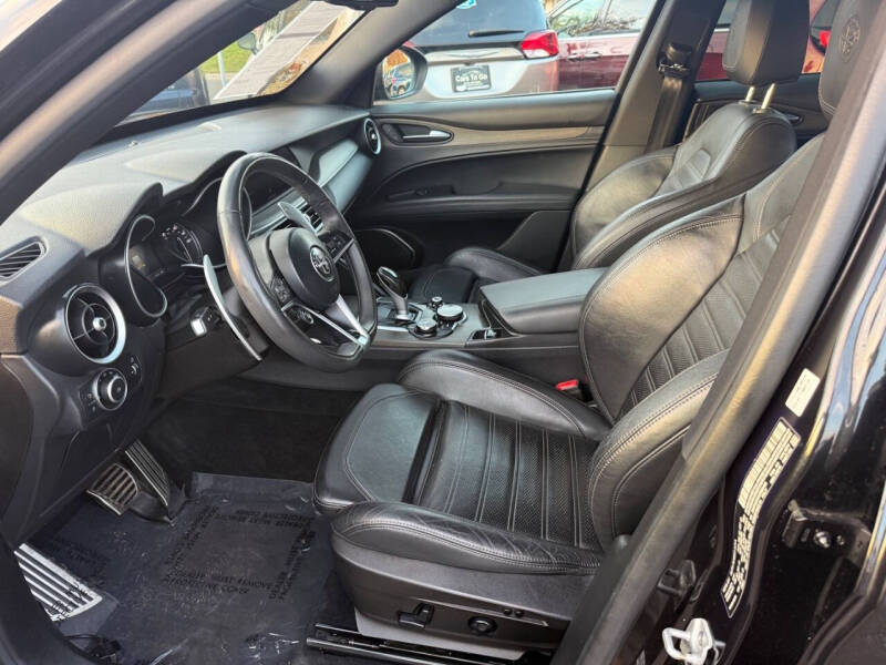 2018 Alfa Romeo Stelvio Ti Sport