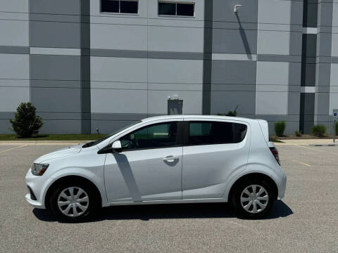 2017 Chevrolet Sonic LT Auto Fleet