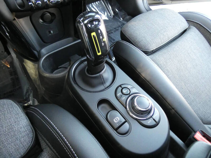 2022 MINI Hardtop 2 Door Cooper SE