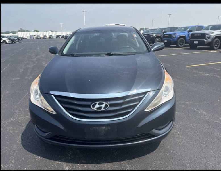 Used 2012 Hyundai Sonata GLS with VIN 5NPEB4AC4CH333082 for sale in Elmhurst, IL