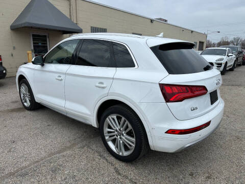 2018 Audi Q5 2.0T quattro Premium Plus
