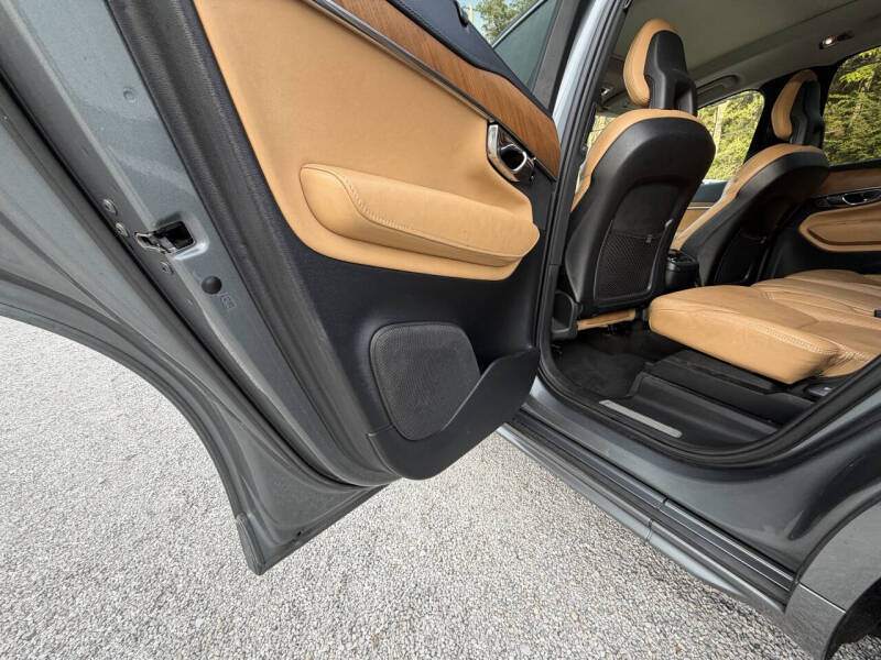 2016 Volvo XC90 T6 Inscription