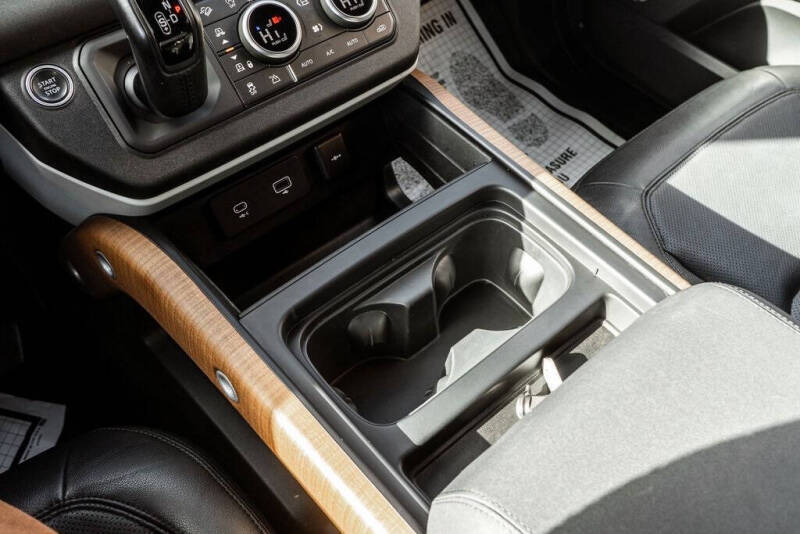 2023 Land Rover Defender 110 S