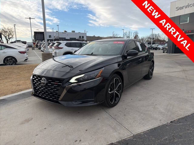 2025 Nissan Altima 2.5 SR