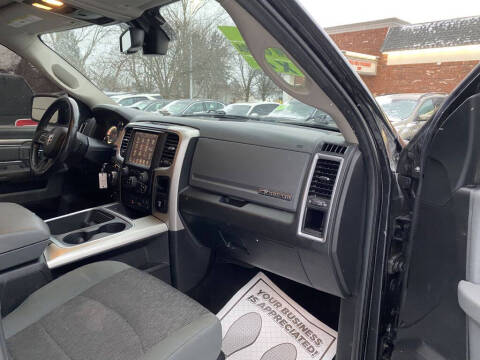 2017 RAM 1500 Big Horn