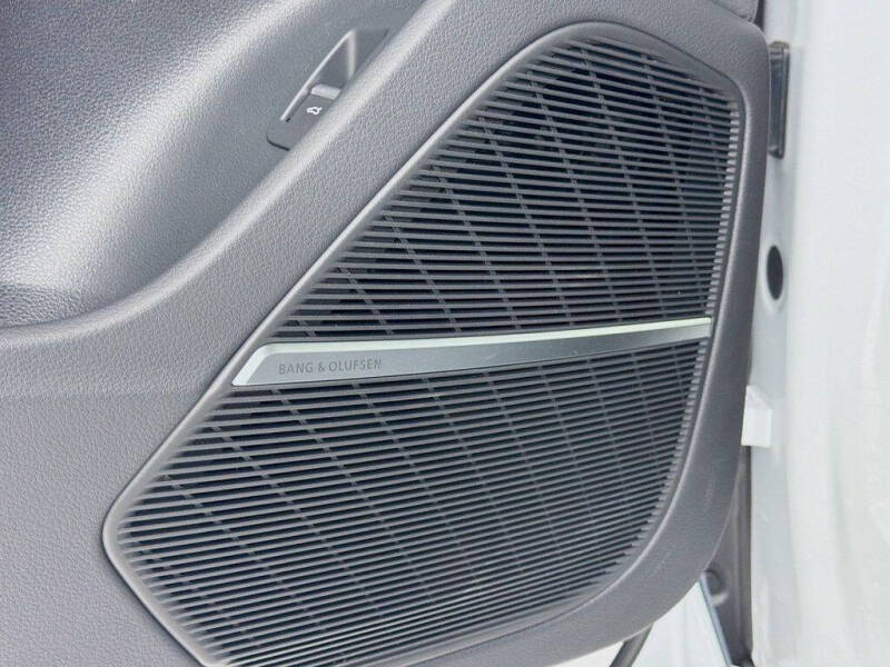 2025 Audi RS Q8 performance 4.0T quattro