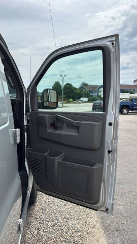 2018 Chevrolet Express 2500
