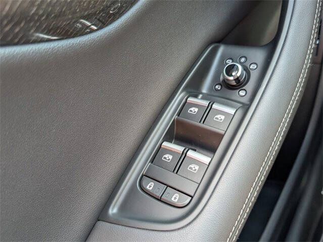 2025 Audi Q7 quattro Premium Plus 45 TFSI