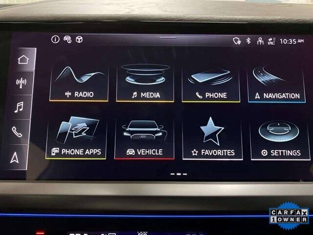 2024 Audi Q4 e-tron quattro Premium Plus 50