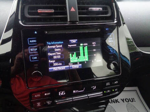 2019 Toyota Prius XLE