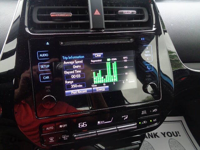 2019 Toyota Prius XLE