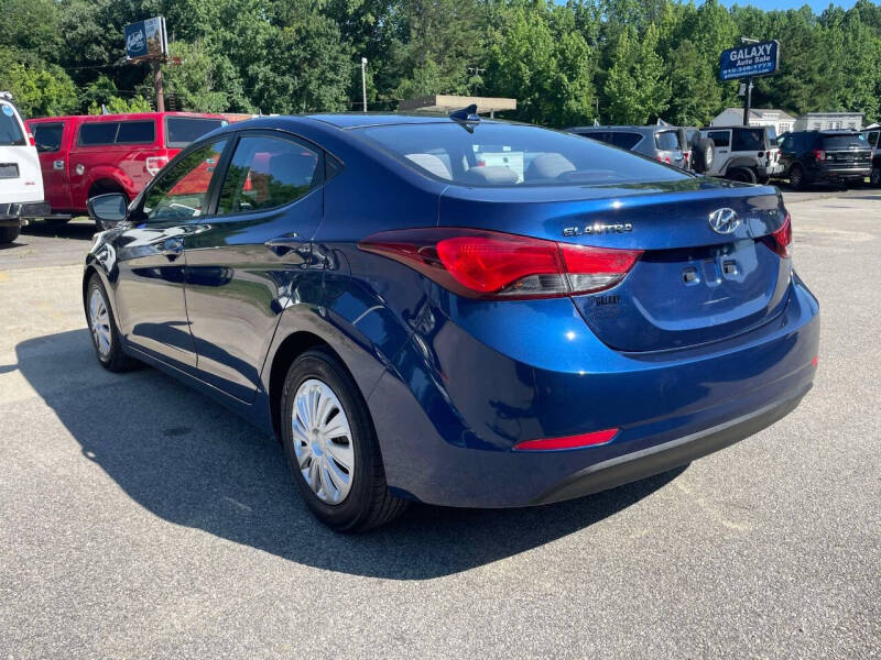 2016 Hyundai Elantra SE