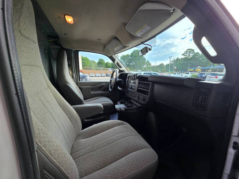 2020 Chevrolet Express 2500