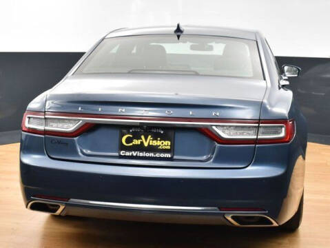 2018 Lincoln Continental Premiere