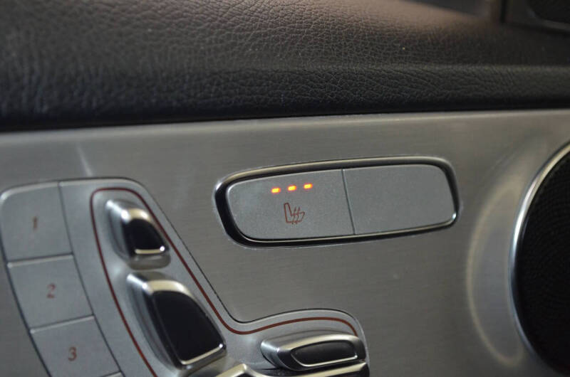 2015 Mercedes-Benz C-Class C 300